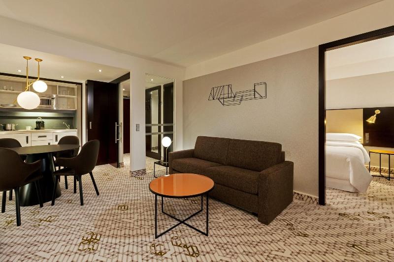 Sheraton Munich Arabellapark - Oda