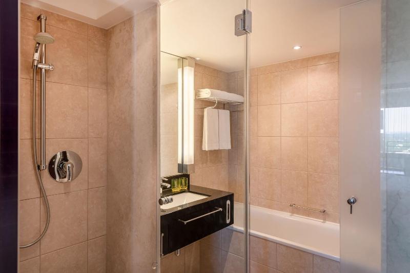 Sheraton Munich Arabellapark - Oda
