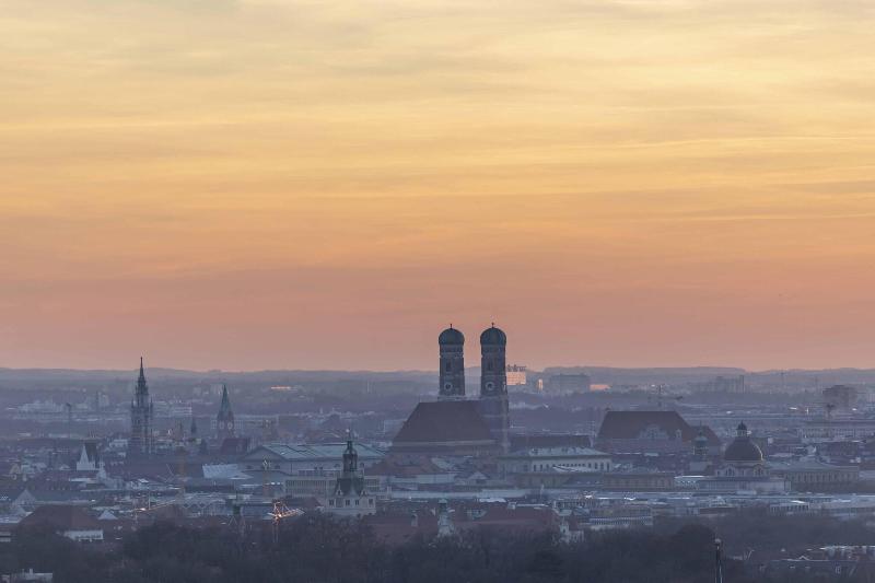 Sheraton Munich Arabellapark - Oda
