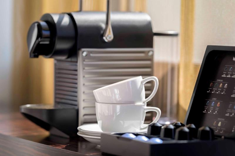 Sheraton Munich Arabellapark - Oda