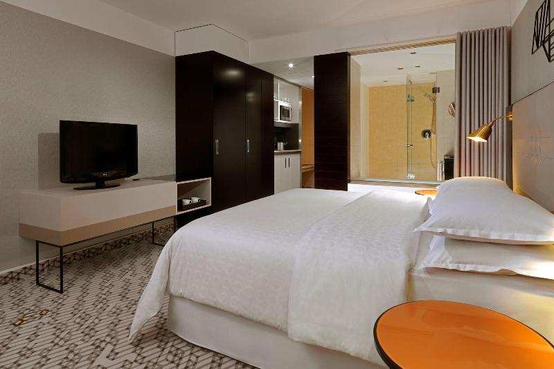 Sheraton Munich Arabellapark - Oda