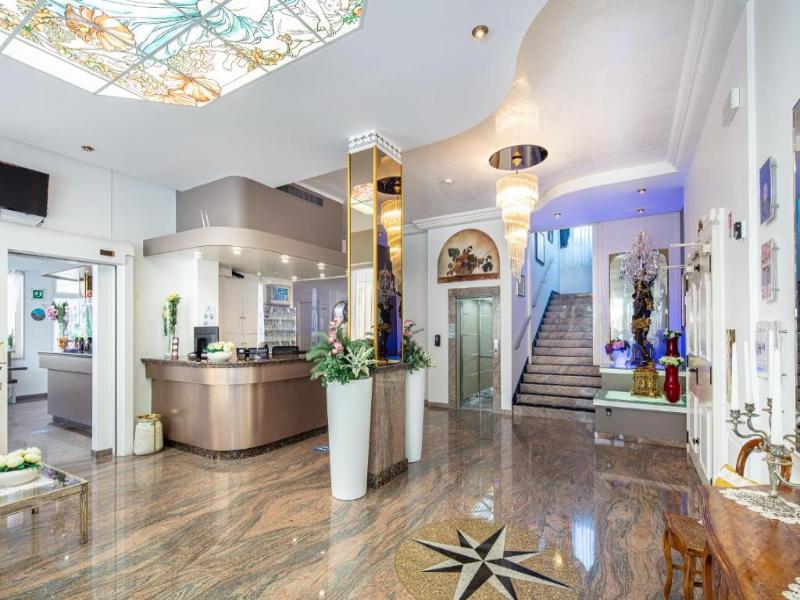 Family Hotel Alexander - Lobi