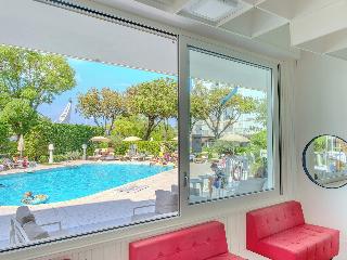 Family Hotel Alexander